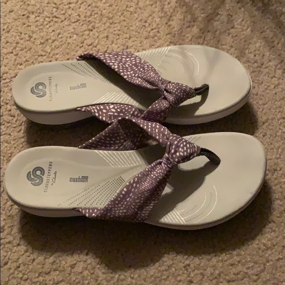 Women’s Clark’s cuddle steppers